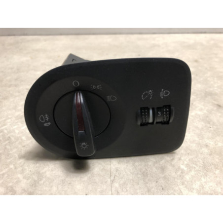 Commande de phare SEAT IBIZA 4 PHASE 1 d’occasion