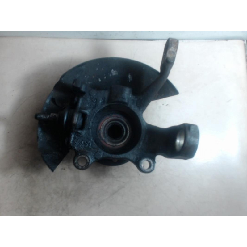 Fusee avant gauche VOLKSWAGEN TRANSPORTER d’occasion