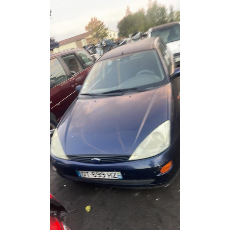 Platine feu arriere gauche FORD FOCUS 1 BREAK d’occasion