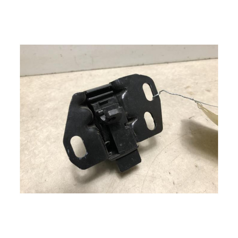 Serrure de porte de coffre gauche NISSAN INTERSTAR 2 d’occasion