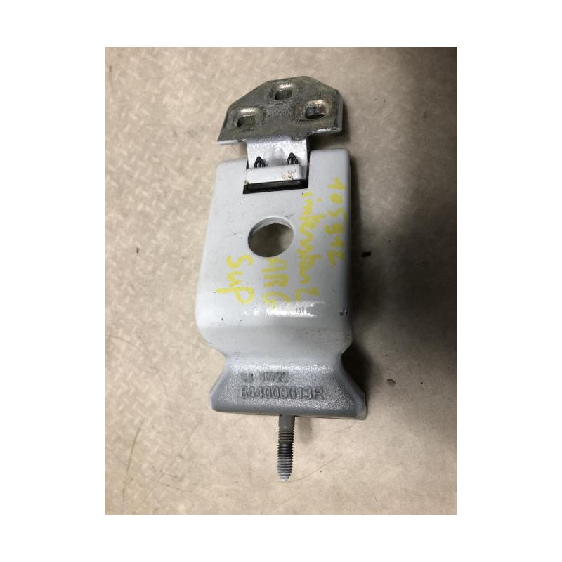 Charniere de porte de coffre gauche NISSAN INTERSTAR 2 d’occasion