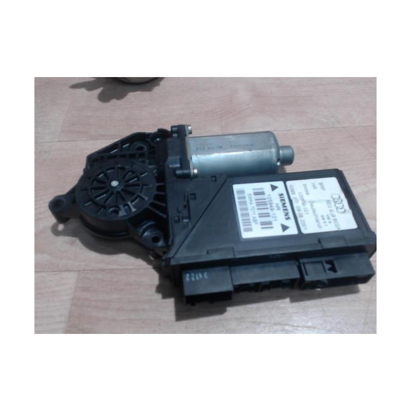 Moteur leve vitre arriere droit AUDI A4 2 PHASE 1 d’occasion