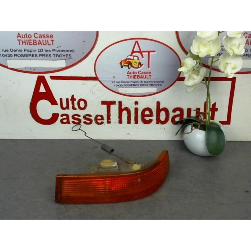 Optique avant secondaire gauche (feux)(clignotant) RENAULT SUPER 5 d’occasion