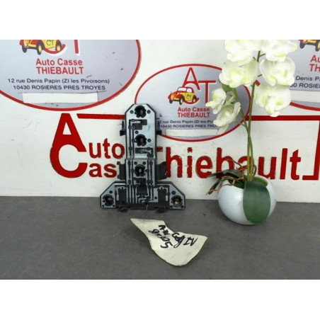 Platine feu arriere gauche VOLKSWAGEN GOLF IV d’occasion