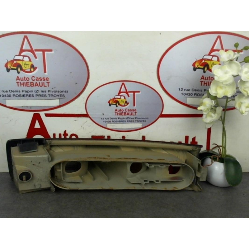 Feu arriere principal droit (feux) RENAULT SUPER 5 d’occasion