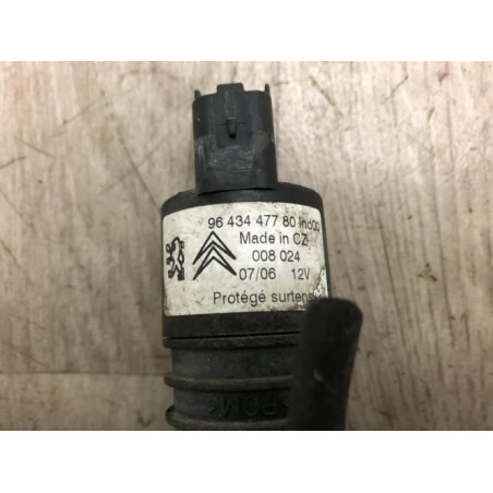 Pompe lave glace avant PEUGEOT 407 COUPE d’occasion