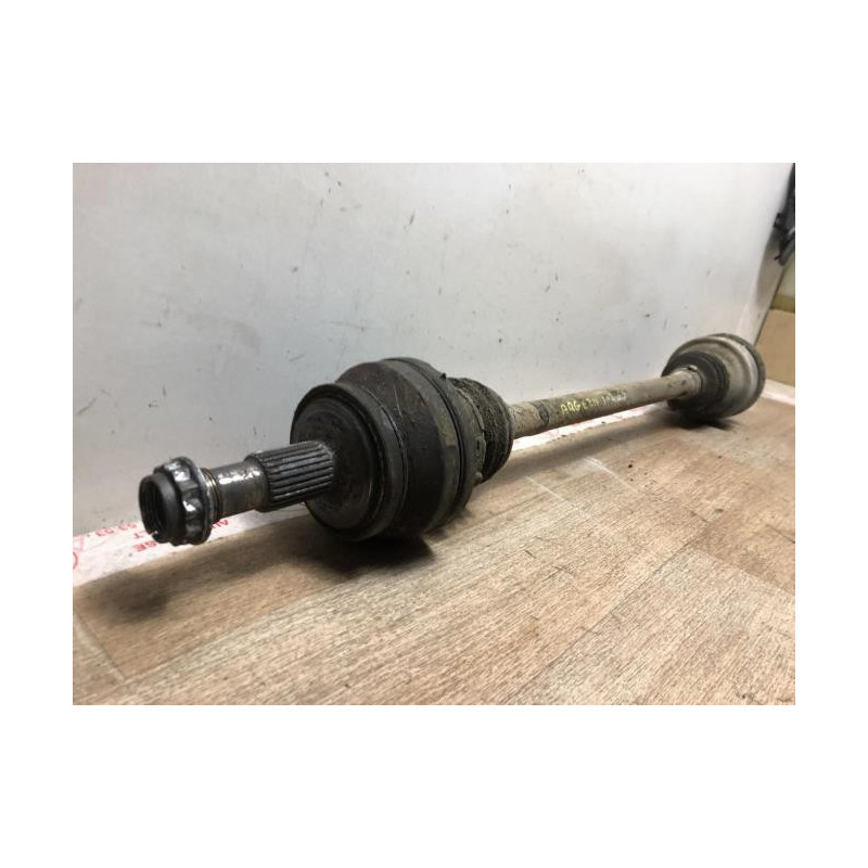 Cardan arriere gauche (transmission) MERCEDES CLASSE E 211 PHASE 1 d’occasion