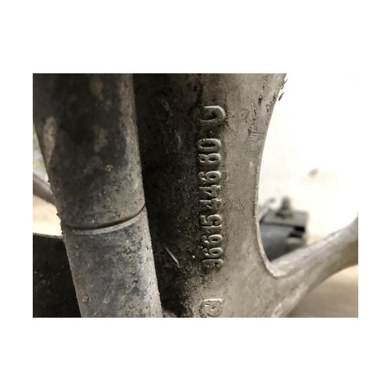 Bras de suspension superieur avant gauche PEUGEOT 407 COUPE d’occasion