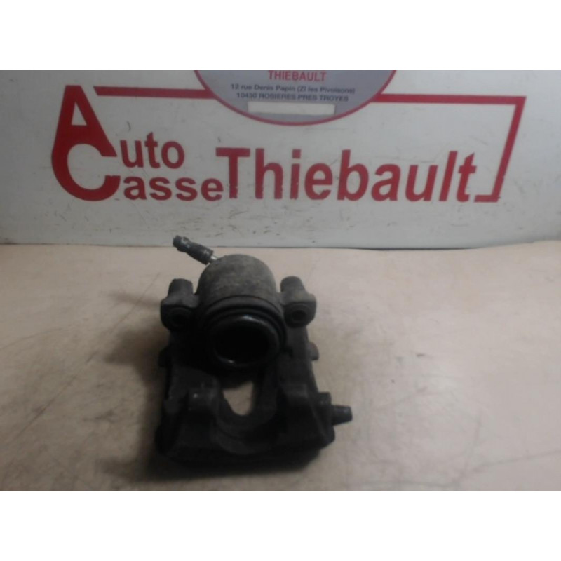 Etrier avant gauche (freinage) VOLKSWAGEN GOLF 1.6 d’occasion