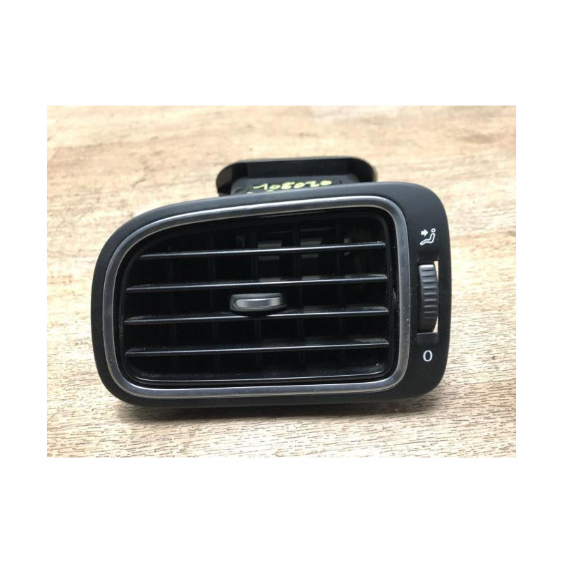 Aerateur tableau de bord avant gauche VOLKSWAGEN POLO 5 PHASE 1 d’occasion