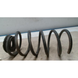 Ressort de suspension arriere droit OPEL CORSA D PHASE 1 d’occasion