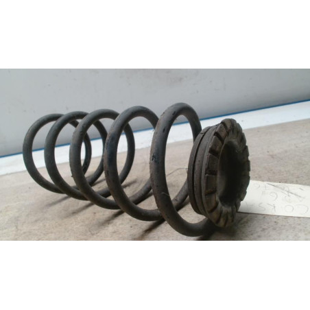 Ressort de suspension arriere gauche OPEL CORSA D PHASE 1 d’occasion
