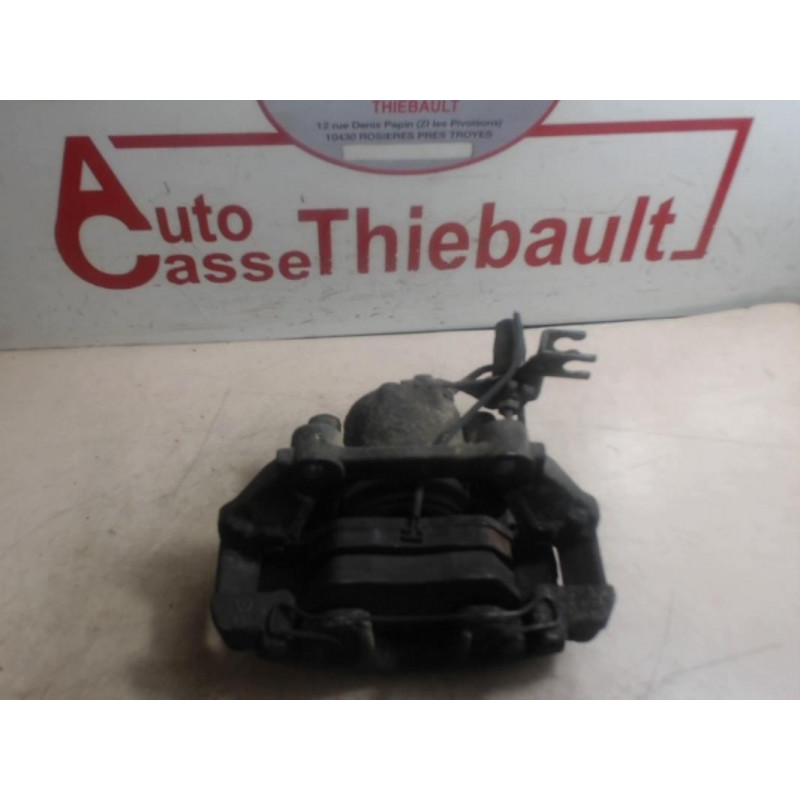Etrier avant gauche (freinage) VOLKSWAGEN PASSAT d’occasion