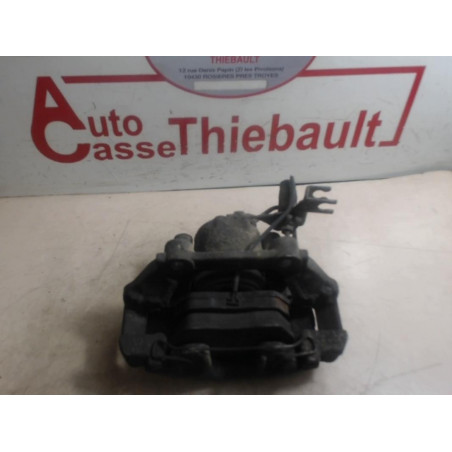 Etrier avant gauche (freinage) VOLKSWAGEN PASSAT d’occasion