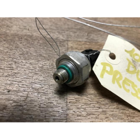 Pressostat de climatisation DACIA DUSTER 1 PHASE 2 d’occasion