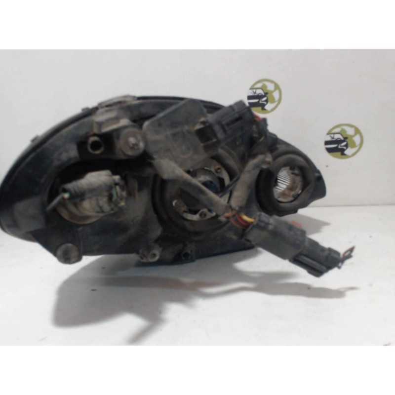 Optique avant principal gauche (feux)(phare) CHRYSLER PT CRUISER PHASE 1 BREAK d’occasion
