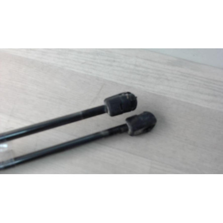 Verin de coffre OPEL CORSA D PHASE 1 d’occasion