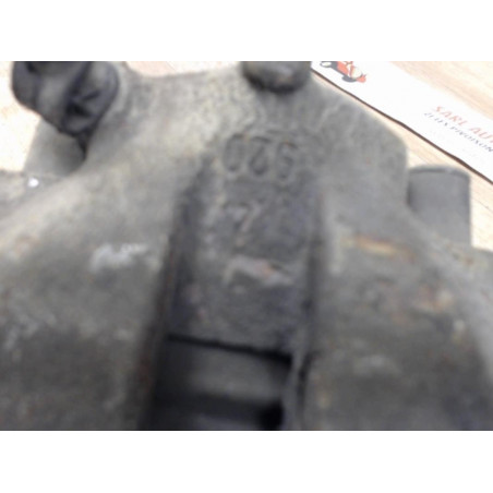 Etrier avant droit (freinage) OPEL  d’occasion