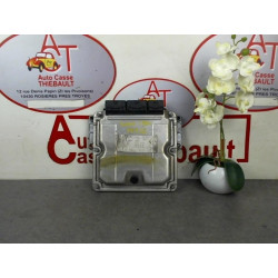 Calculateur moteur RENAULT  d’occasion