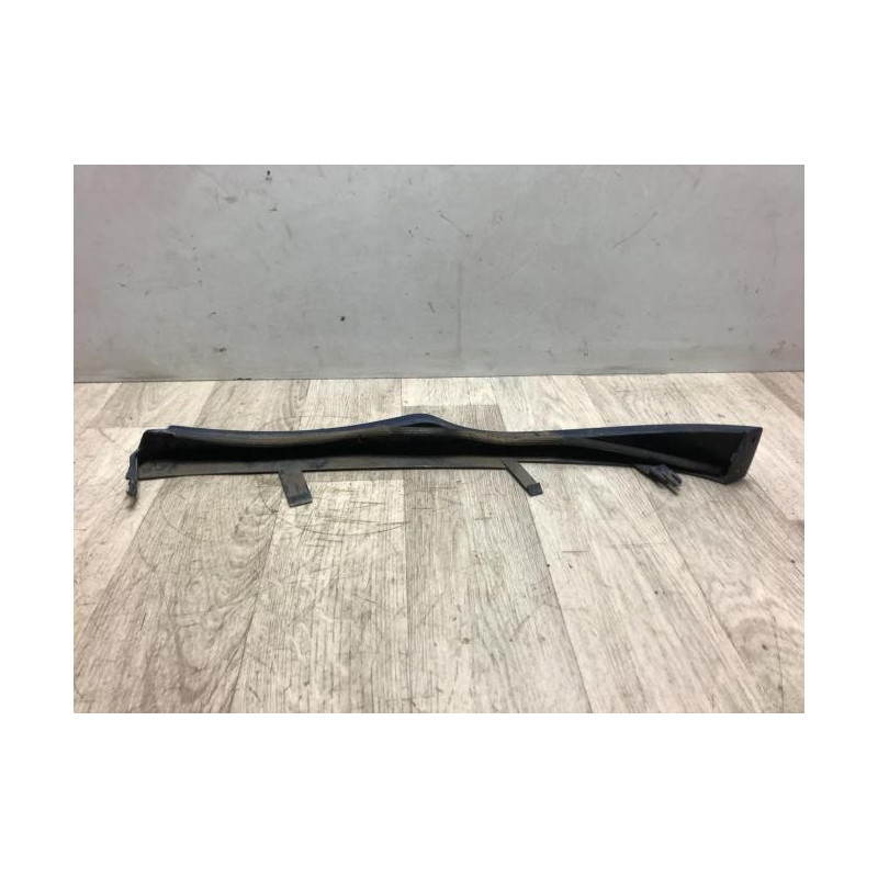 Enjoliveur moustache optique avant droit BMW SERIE 3 E46 PHASE 2 d’occasion