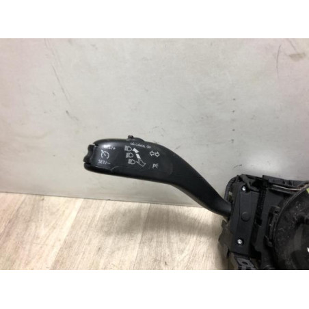 Com (Bloc Contacteur Tournant+Commodo Essuie Glace+Commodo Phare) VOLKSWAGEN POLO 5 PHASE 1 d’occasion