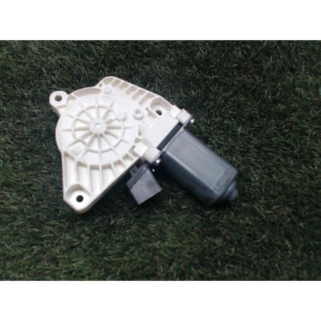 Moteur leve vitre arriere droit MERCEDES CLASSE A 169 PHASE 2 d’occasion