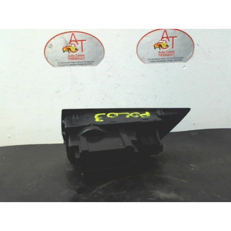 Commande de phare VOLKSWAGEN POLO III (6N1) d’occasion