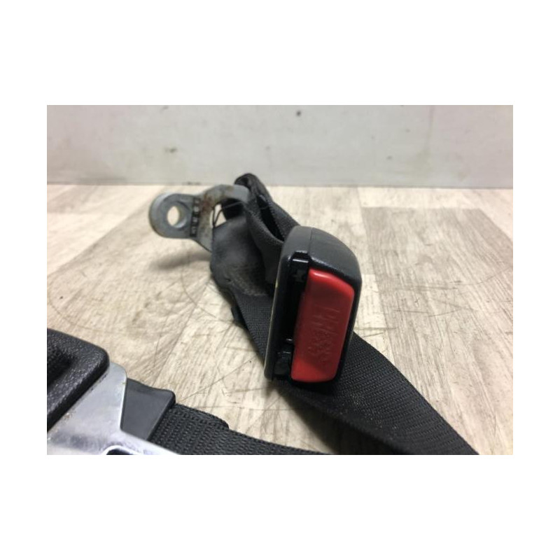 Ceinture arriere centrale BMW SERIE 3 E46 PHASE 2 d’occasion