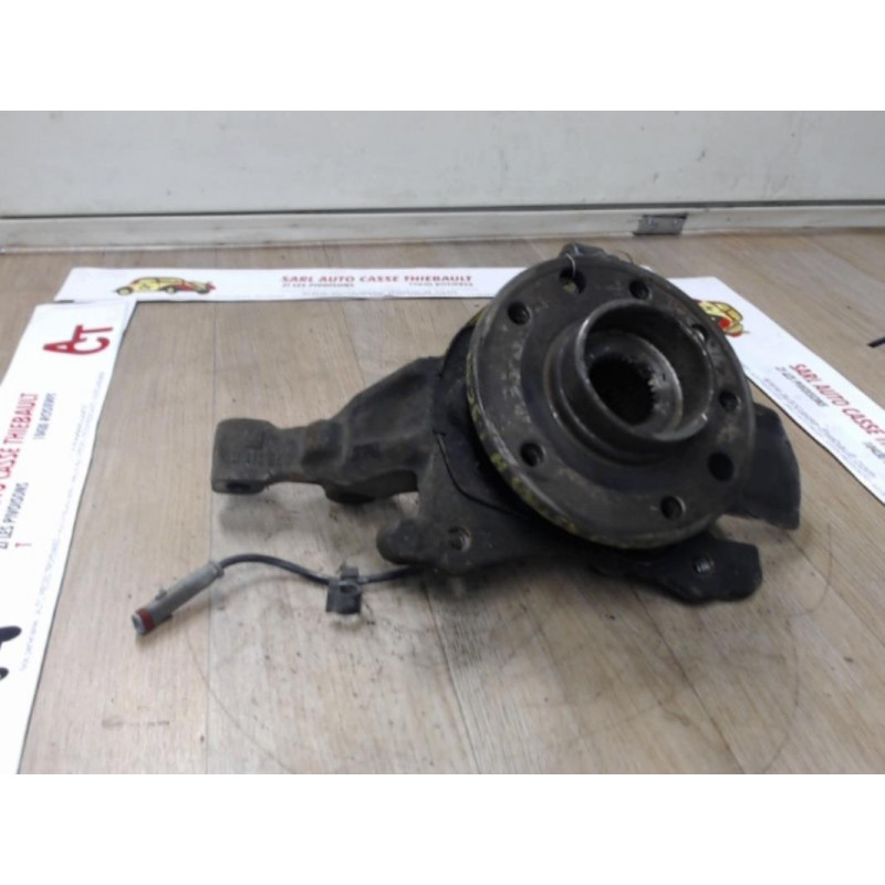 Fusee avant gauche OPEL ASTRA GTC CDTI d’occasion