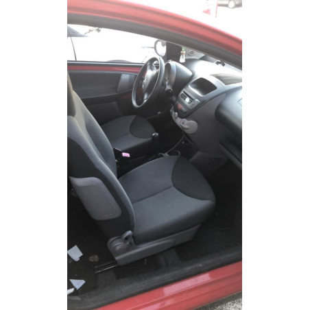 Feu arriere principal gauche (feux) TOYOTA AYGO 1 PHASE 1 d’occasion