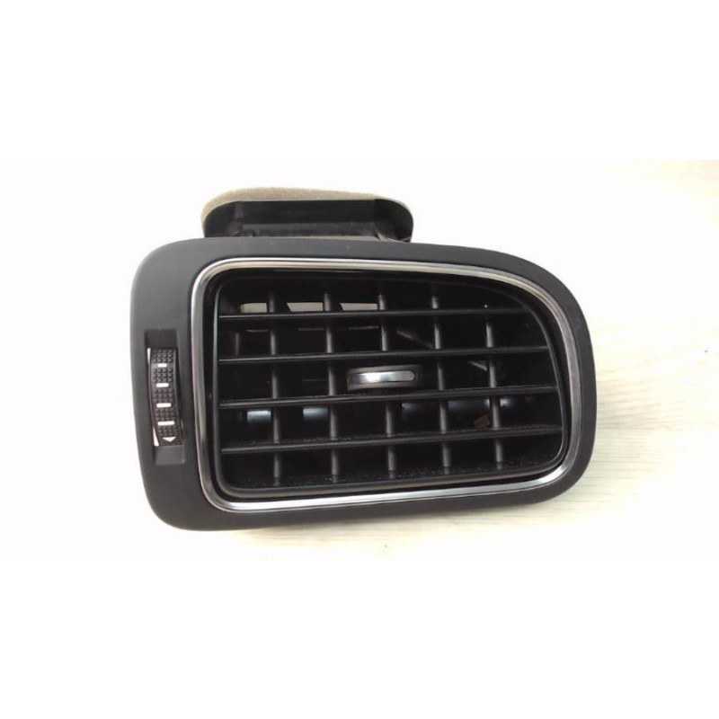 Aerateur tableau de bord avant droit VOLKSWAGEN POLO 5 PHASE 2 d’occasion