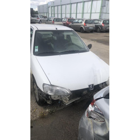 Etrier avant gauche (freinage) PEUGEOT 106 PHASE 2 d’occasion