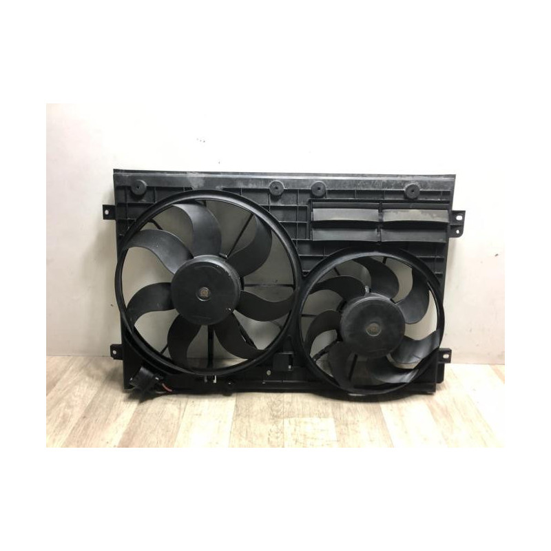 Moto ventilateur radiateur VOLKSWAGEN PASSAT 6 BREAK d’occasion