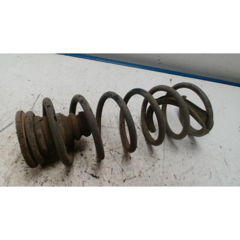 Ressort de suspension arriere gauche CITROEN DS5 PHASE 1 d’occasion