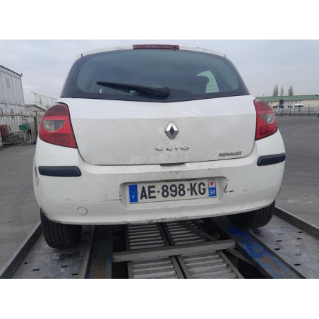 Feu arriere principal droit (feux) RENAULT CLIO 3 PHASE 1 d’occasion