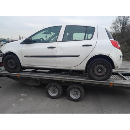Feu arriere principal droit (feux) RENAULT CLIO 3 PHASE 1 d’occasion