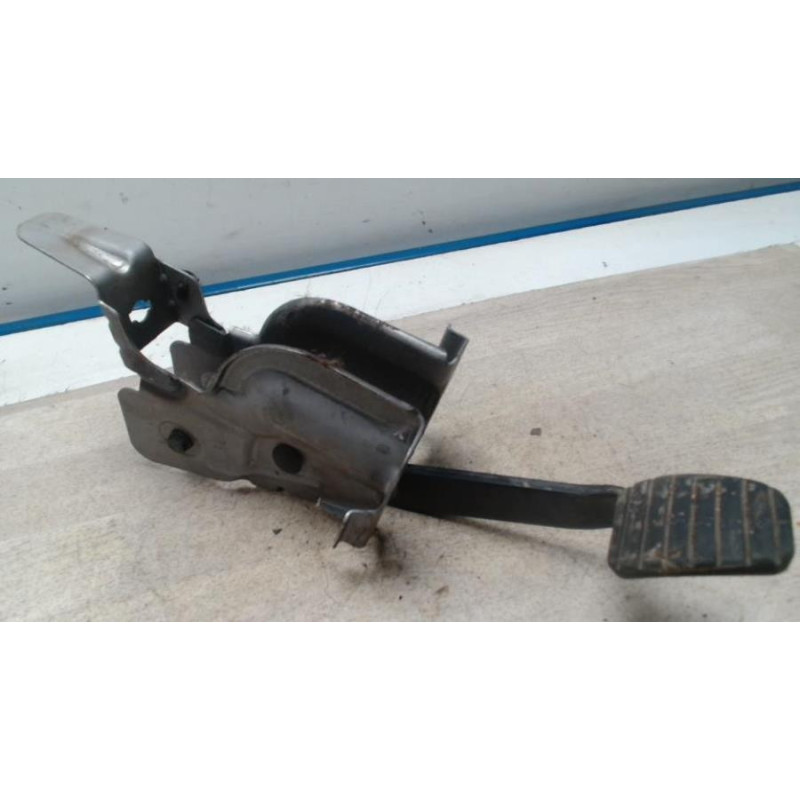 Pedalier de frein DACIA LODGY PHASE 1 d’occasion