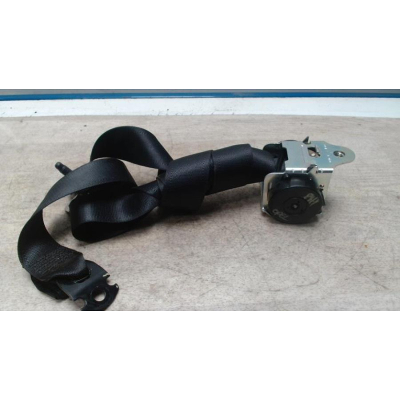 Ceinture arriere droit OPEL CORSA D PHASE 1 d’occasion