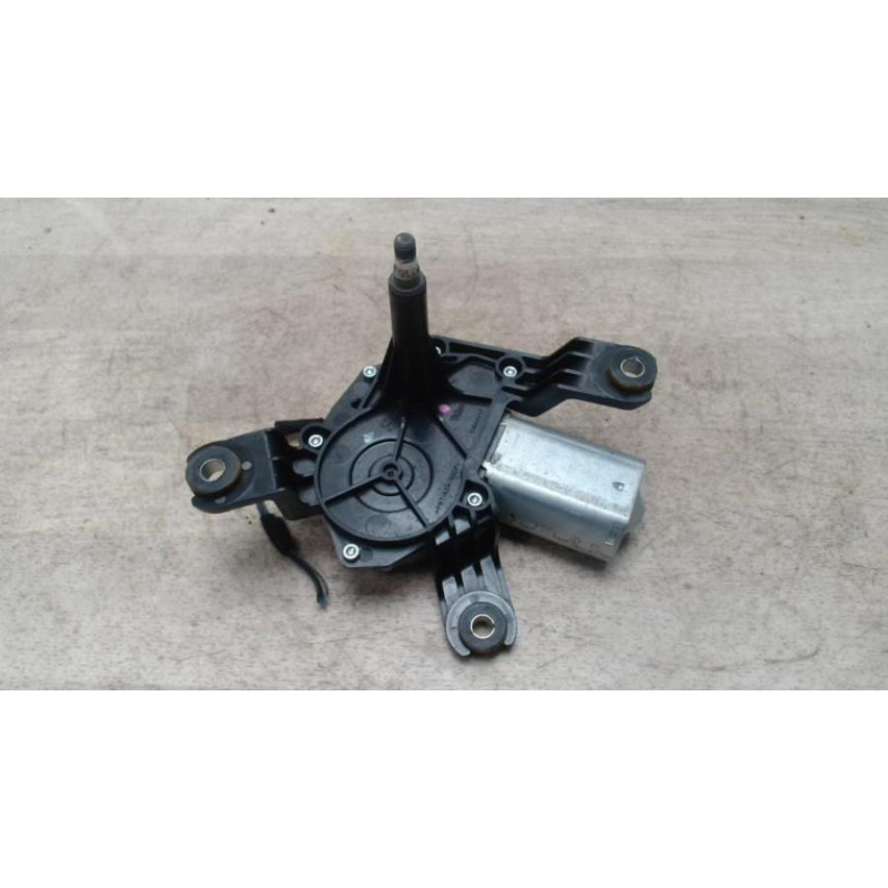 Moteur essuie glace arriere OPEL CORSA D PHASE 1 d’occasion