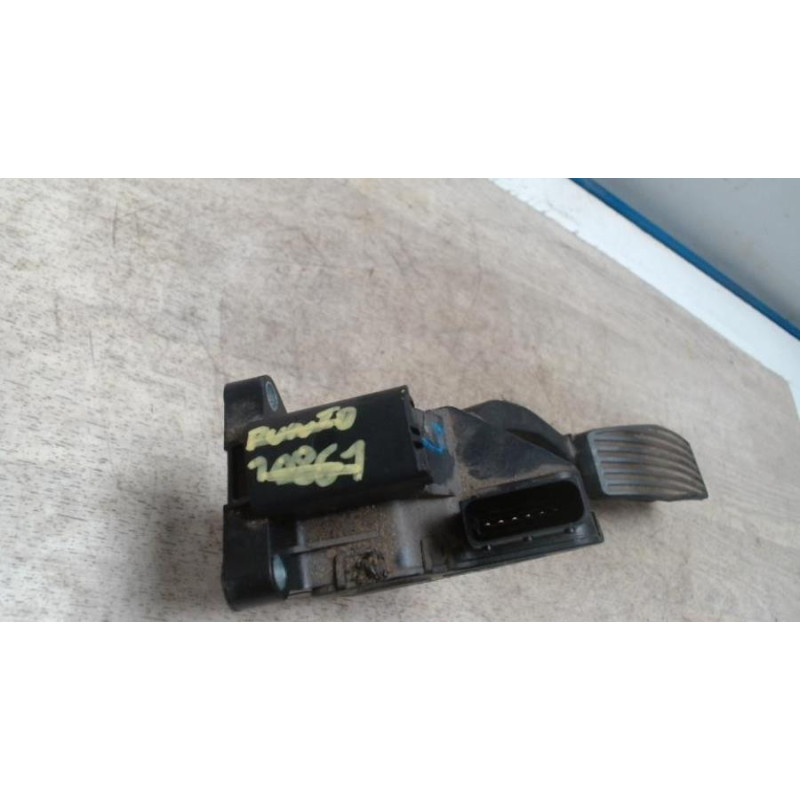 Pedalier d'accelerateur FIAT PUNTO EVO 3 d’occasion