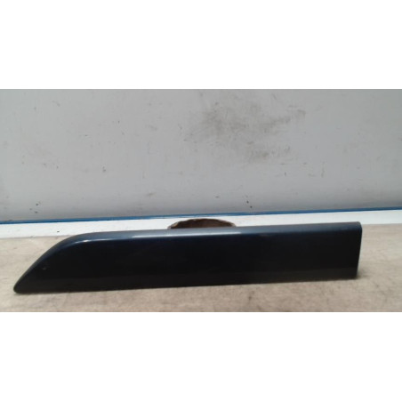 Baguette de porte arriere gauche  OPEL CORSA D PHASE 1 d’occasion