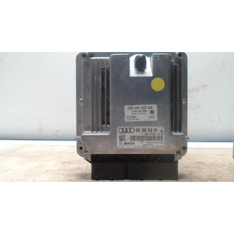Calculateur moteur AUDI A4 2 PHASE 2 d’occasion