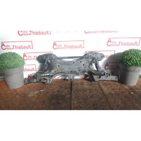 Berceau avant TOYOTA COROLLA VERSO I d’occasion