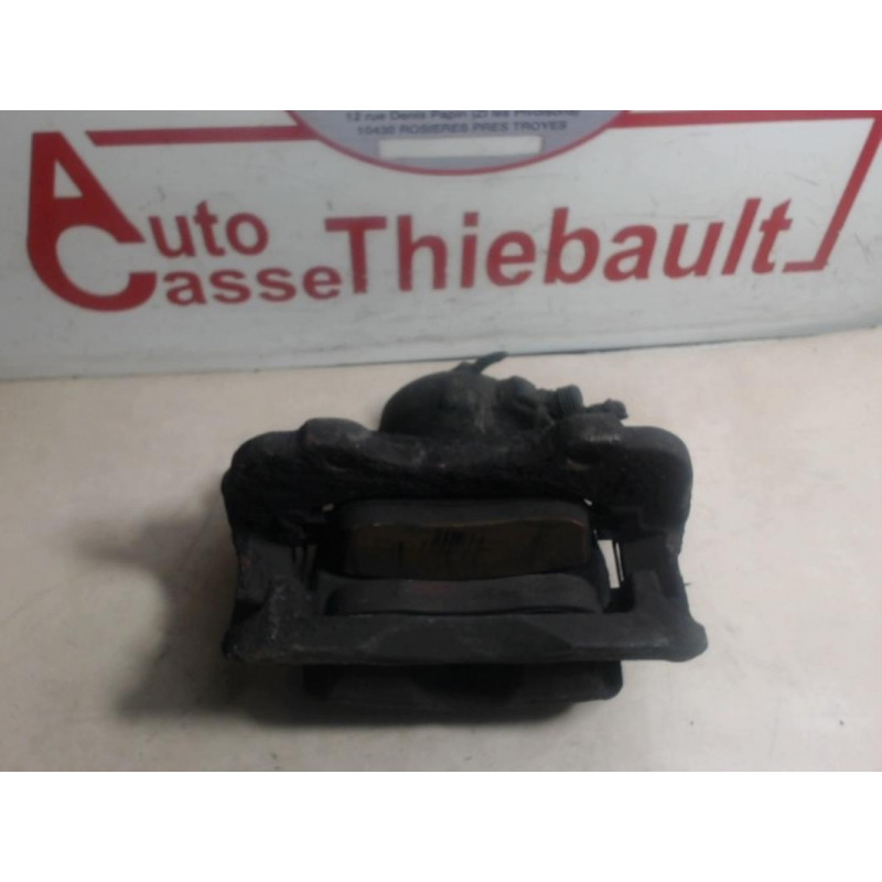 Etrier avant droit (freinage) FIAT ULYSSE PH3 MONOSPACE (179) 2.2 JTD d’occasion