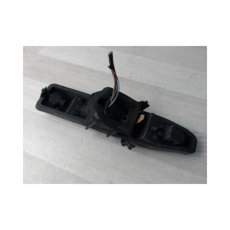 Platine feu arriere droit RENAULT SCENIC 2 PHASE 1 d’occasion