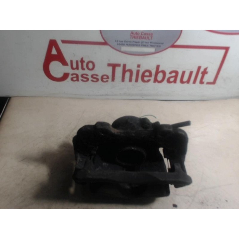 Etrier avant droit (freinage) CITROEN C8 d’occasion
