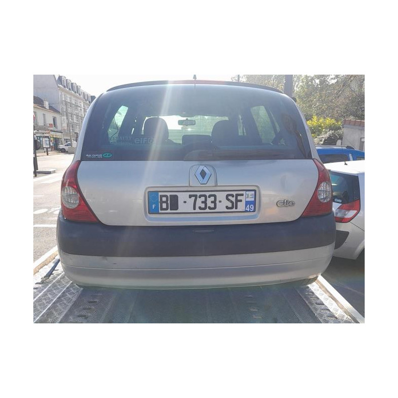 Leve vitre mecanique arriere gauche RENAULT CLIO 2 PHASE 2 d’occasion