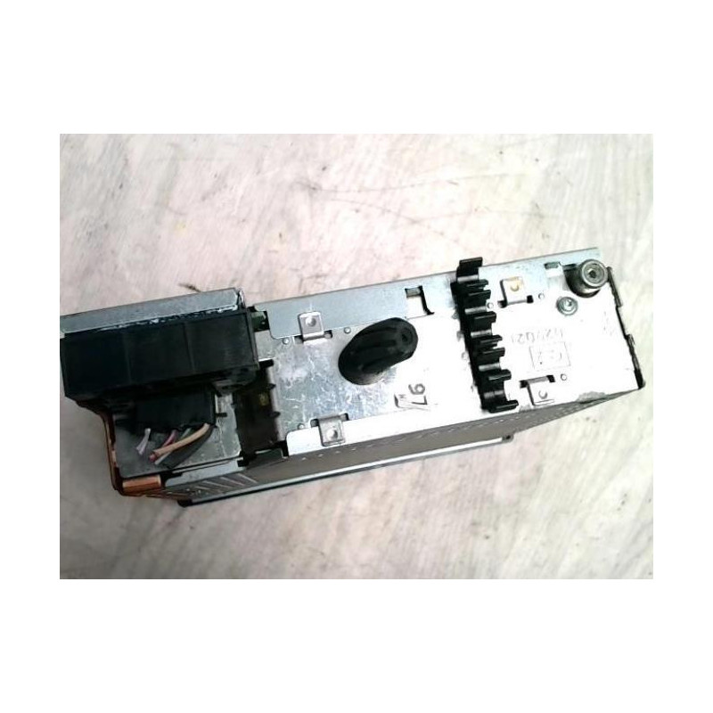 Autoradio d'origine RENAULT CLIO 2 PHASE 1 d’occasion