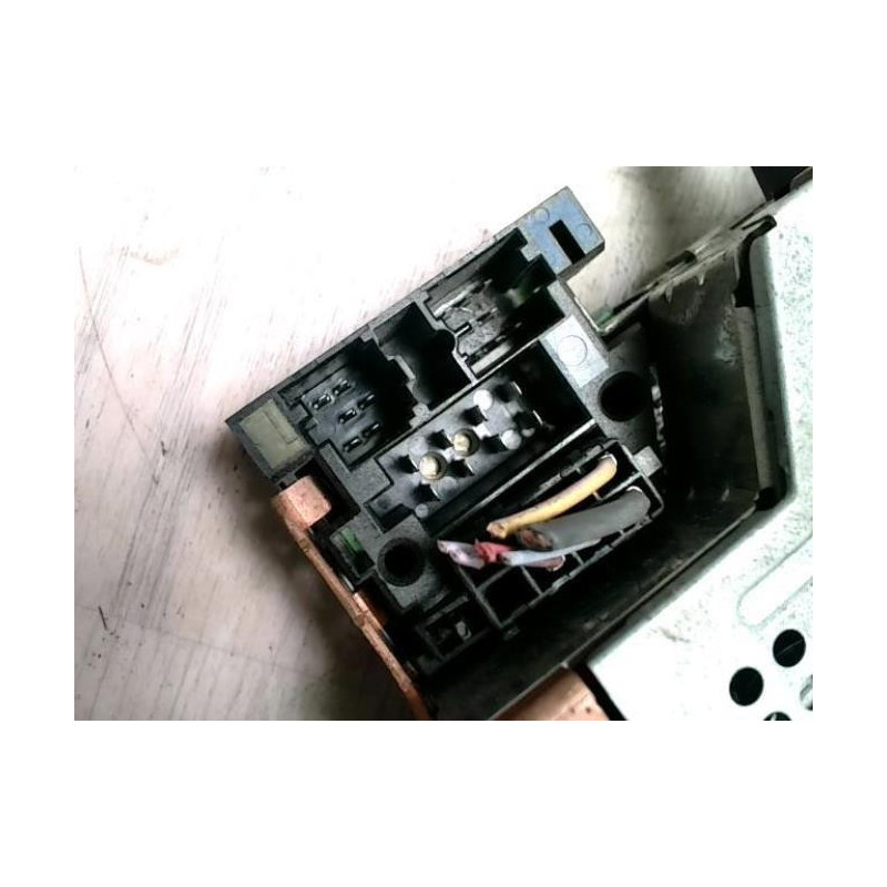 Autoradio d'origine RENAULT CLIO 2 PHASE 1 d’occasion