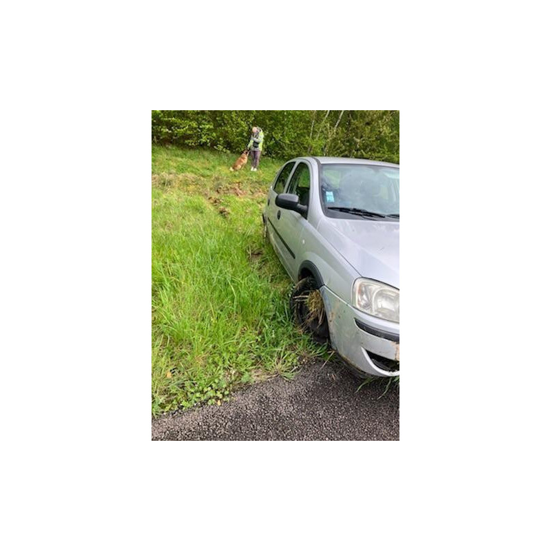 Anti brouillard arriere gauche OPEL CORSA C PHASE 2 d’occasion